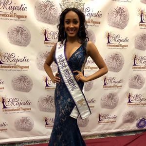 Meet your Posher, Natasha